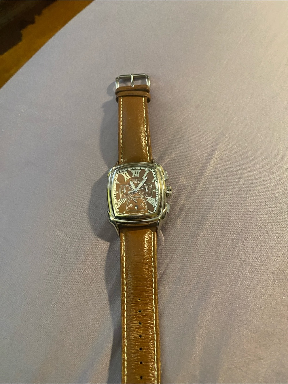 Invicta Brown Leather Strap Men's Chronograph Watch - Picture 2 of 3